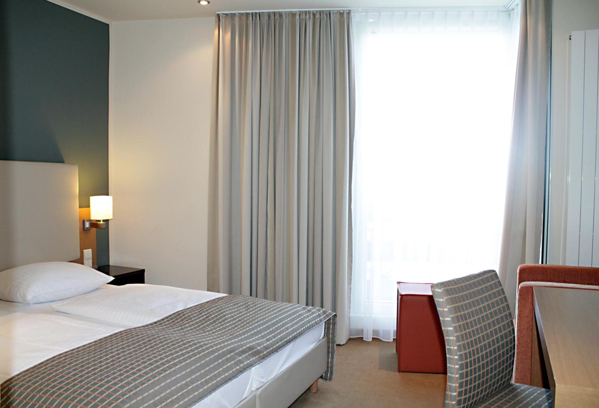 Hotel St.-Michaels-Heim Берлін Номер фото