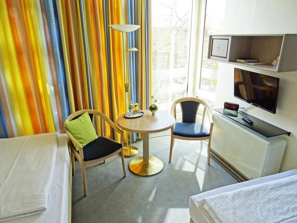 Hotel St.-Michaels-Heim Берлін Екстер'єр фото