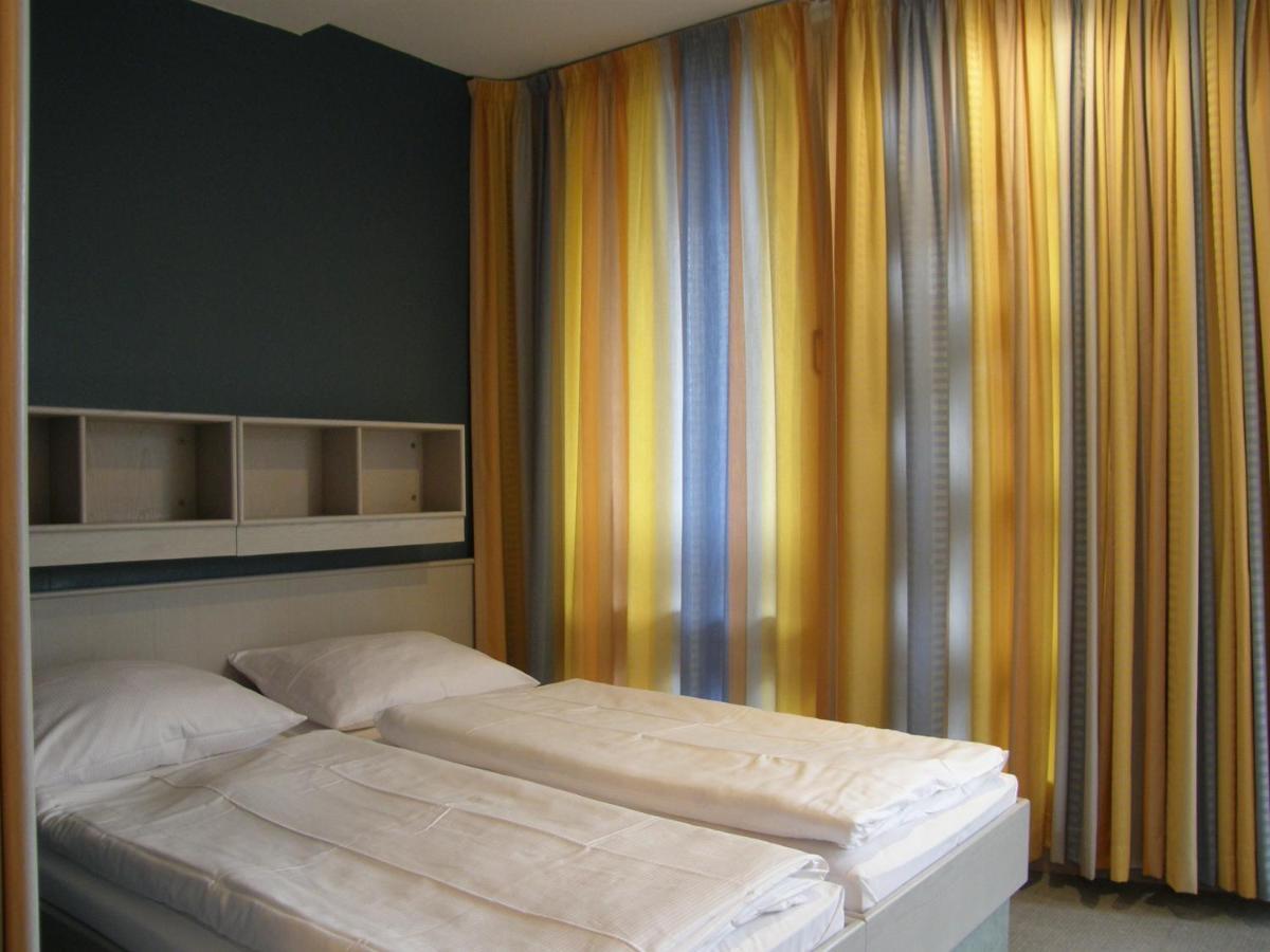 Hotel St.-Michaels-Heim Берлін Номер фото